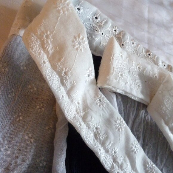 Single skirt - end of fabric rolls hand made Reversible wrap skirt - Picture 3 of 9